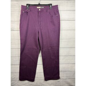 St. John's Bay Women's Size 18 Purple Stretch Classic Straight Leg Jeans 4922